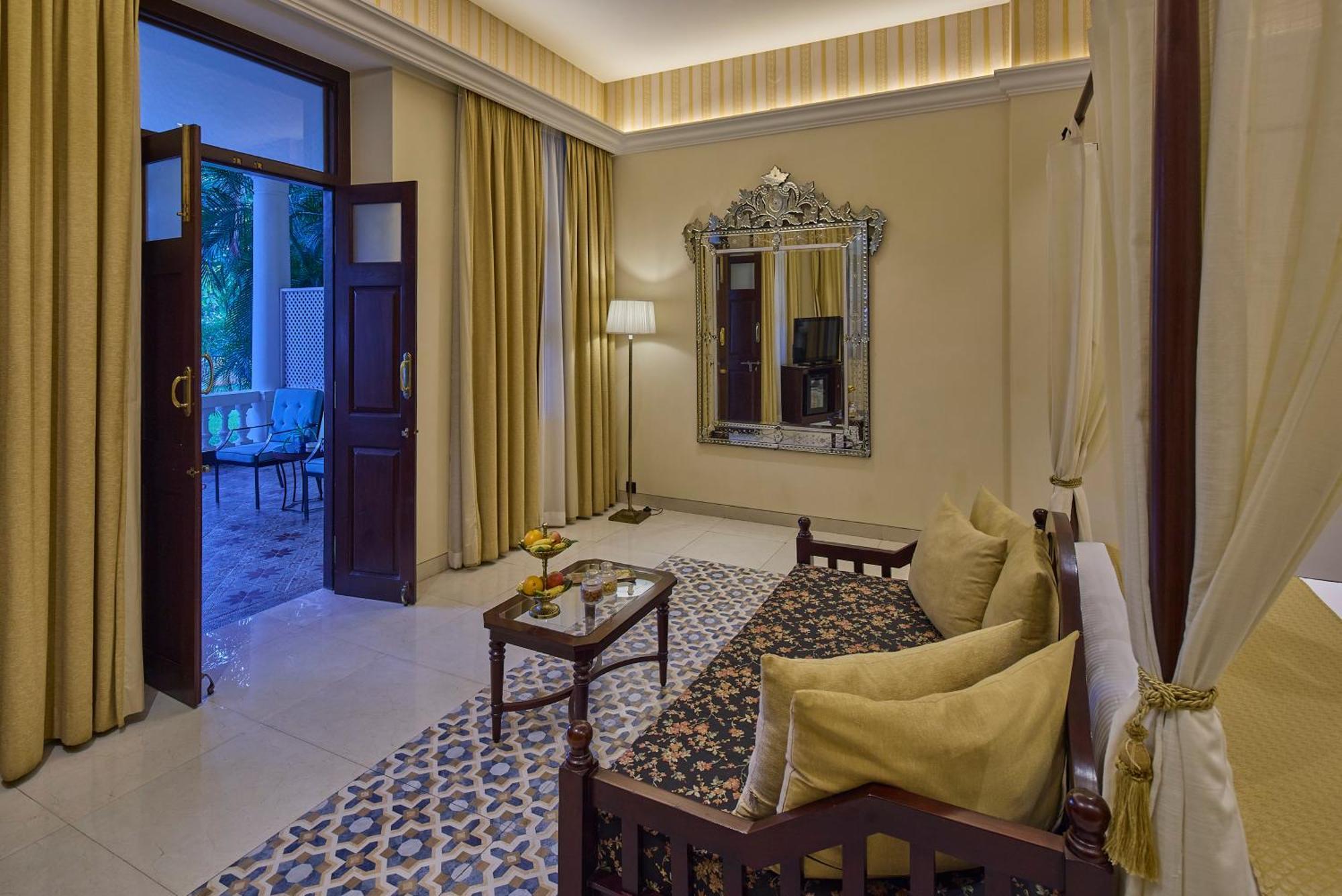 Royal Orchid Metropole Mysore Exterior photo