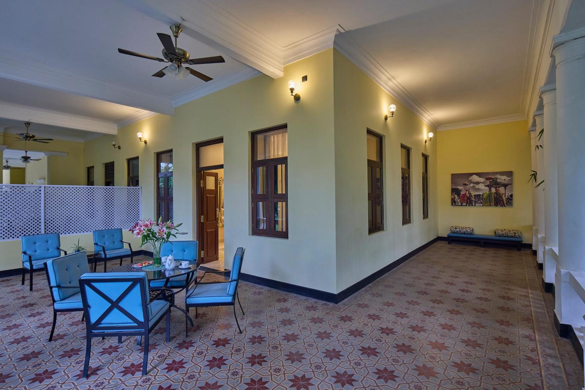Royal Orchid Metropole Mysore Exterior photo