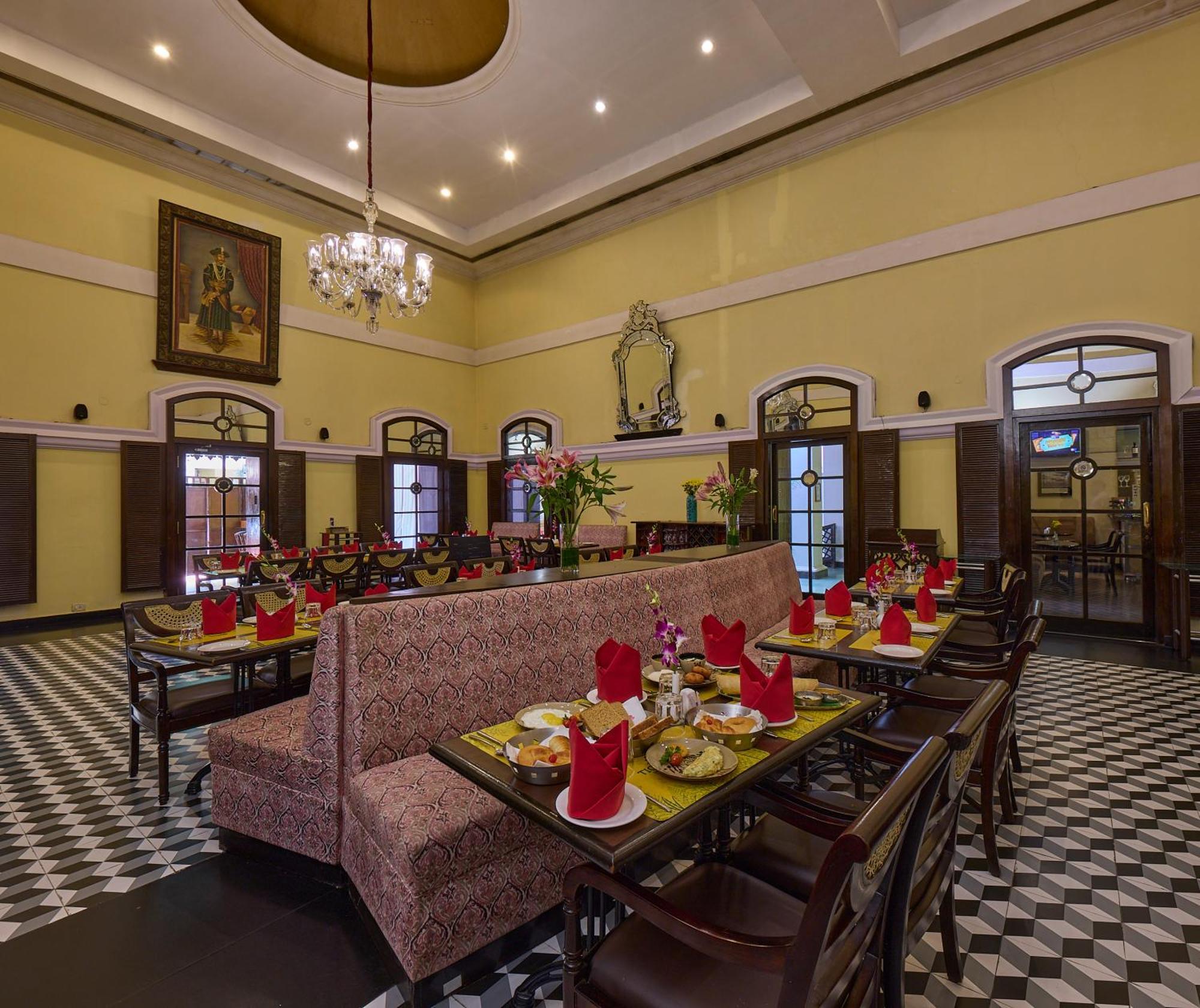 Royal Orchid Metropole Mysore Exterior photo