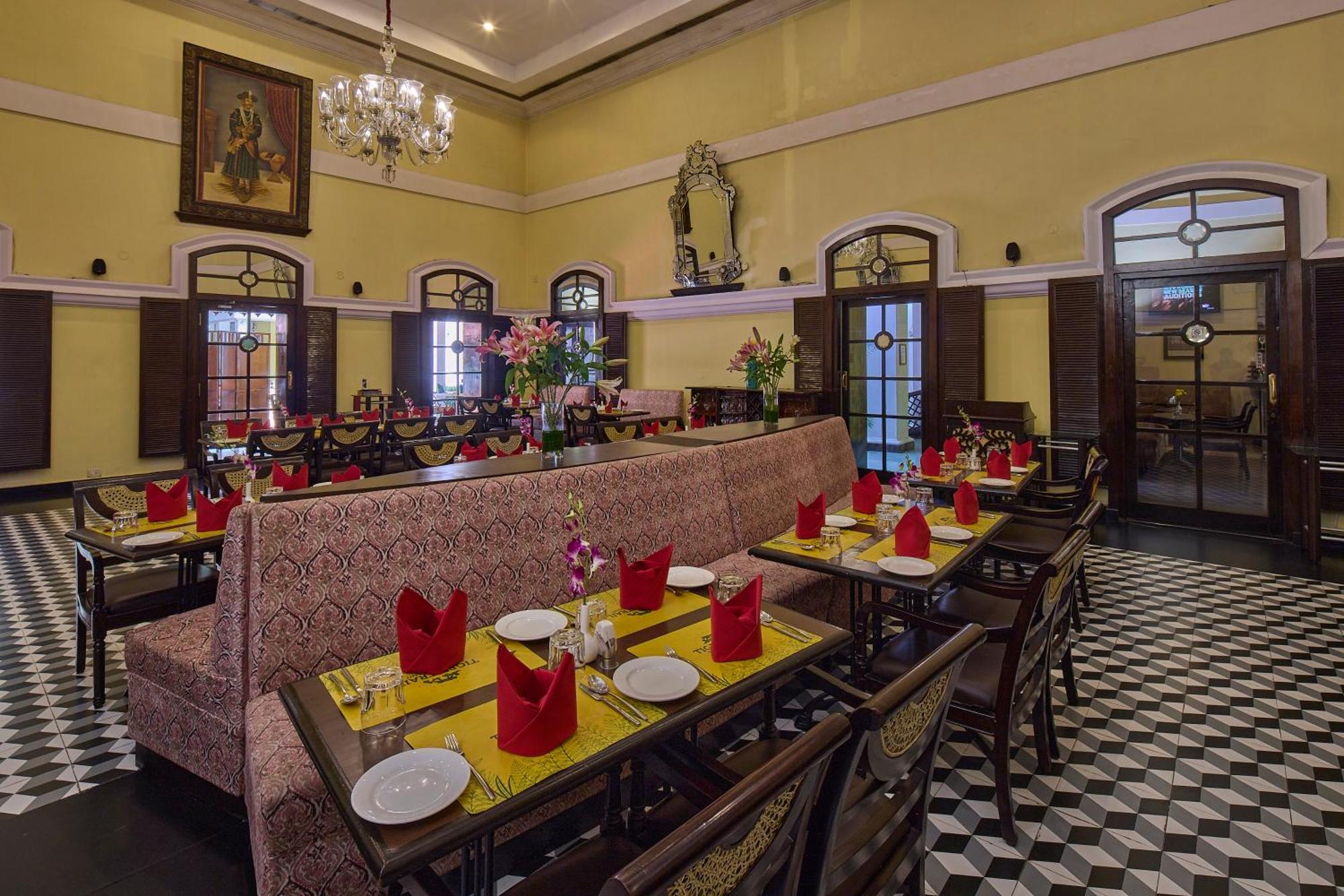 Royal Orchid Metropole Mysore Exterior photo