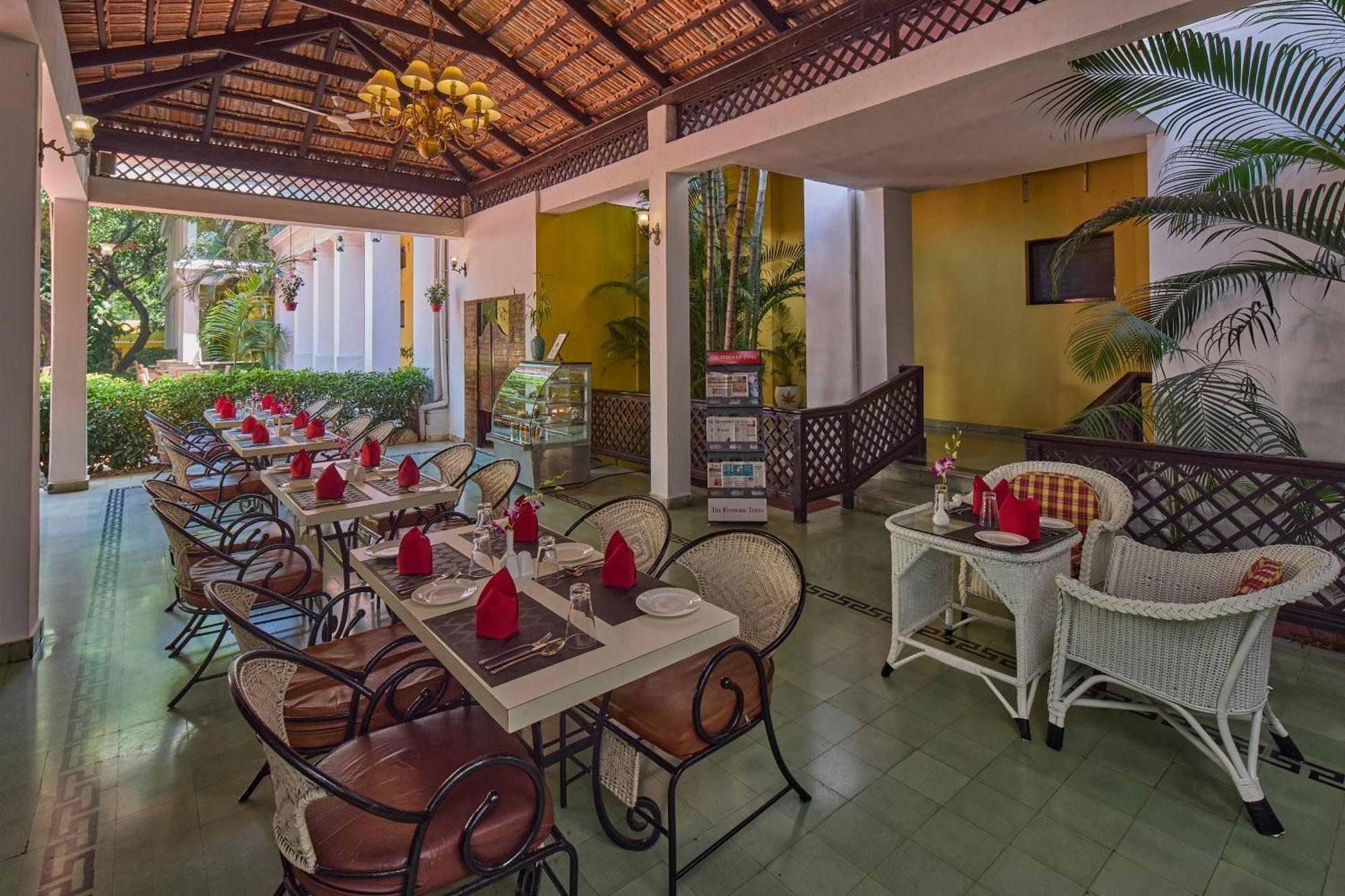 Royal Orchid Metropole Mysore Exterior photo